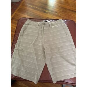 O'Neill Men's‎ Striped Beige Shorts - Casual Summer Comfort